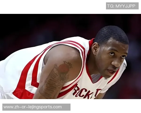 火箭队与马刺队对决第四节麦迪神奇表现引发热议 火箭队与马刺队对决第四节麦迪神奇表现引发热议